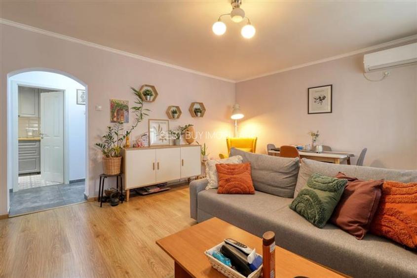 AP.2 CAMERE RENOVAT MOBILAT UTILAT SECTOR 1 CALEA DOROBANTI - 5