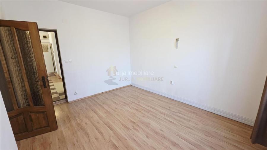 APARTAMENT 3 CAMERE 86 ZONA EMIL RACOVITA - 18