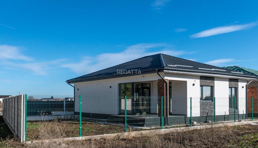 CASA LA ROSU IN COMPLEX DE 20 de CASE INDIVIDUALE in Corbeanca - 9