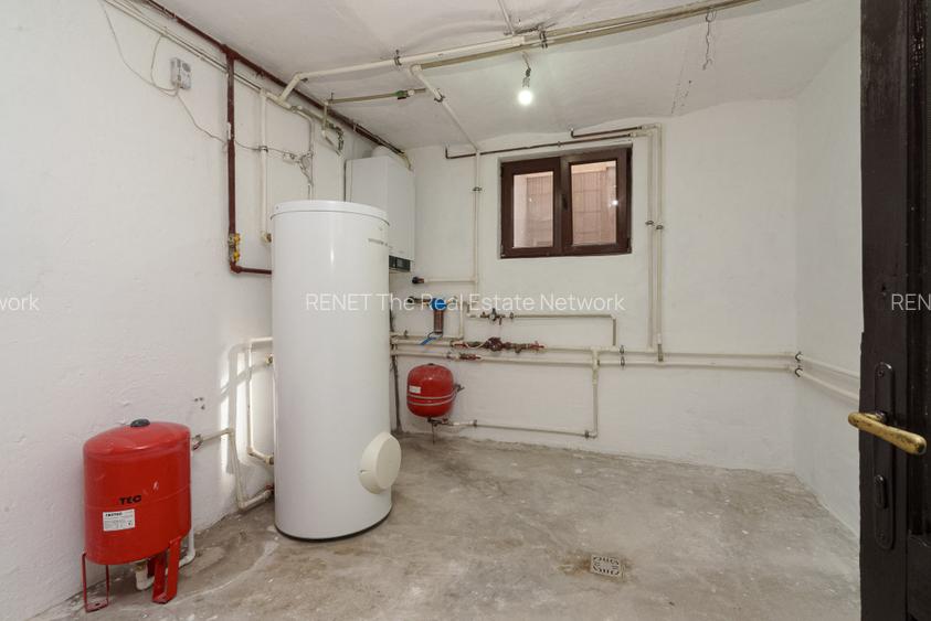 VILA INTERBELICA DE 550 MP-FOISORUL DE FOC - 13