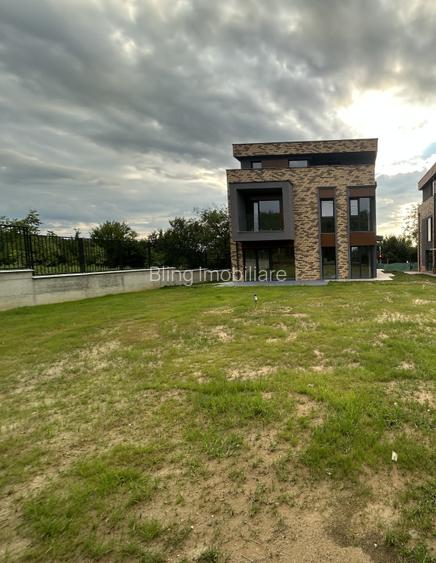 Casa tip duplex semifinisat , 180 mp utili , 400 mp teren zona Faget  - 2