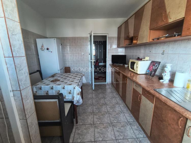 Apartament 3 camere, 2 bai, 79 mp., Parc Gara, Constanta pret145000 eu - 16