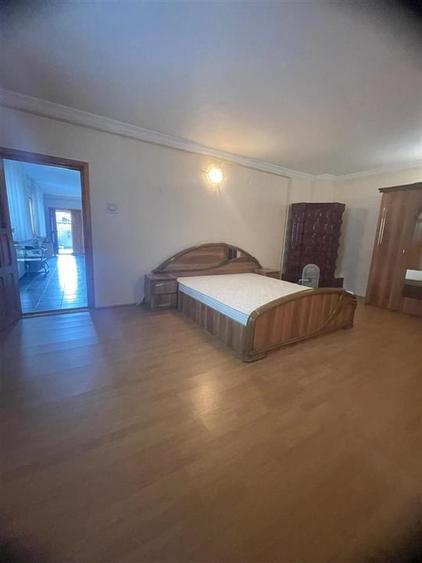 Casa 3 camere, toate utilitatile teren 200 mp zona Centru Istoric