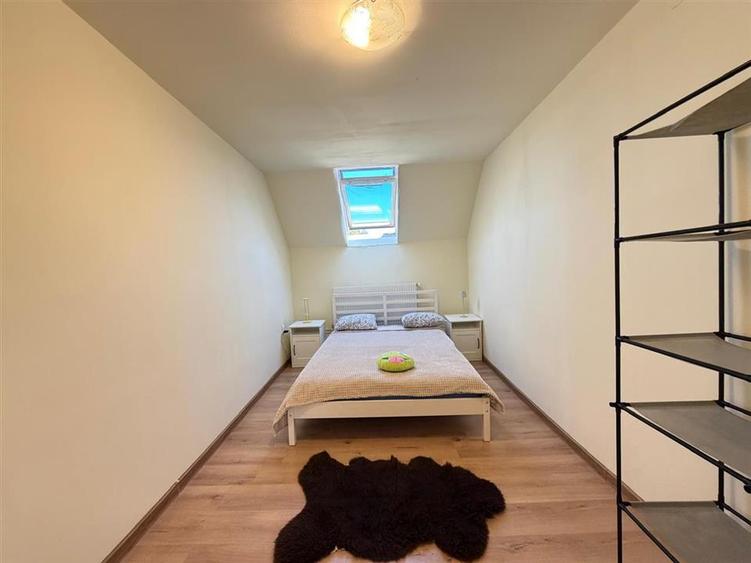 Apartament la casa 3 camere zona Gusterita