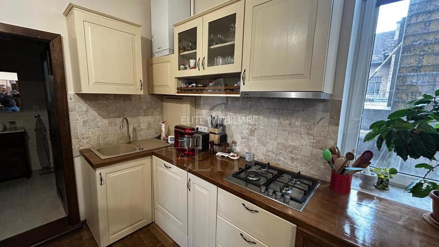 Apartament 2 camere în zona Facultatea de Litere - 13
