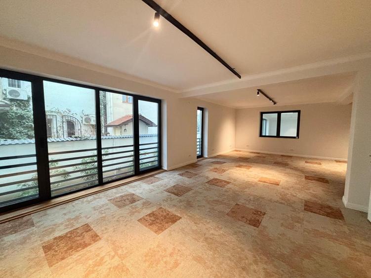 Apartament semimobilat cu 3 camere de închiriat | Floreasca