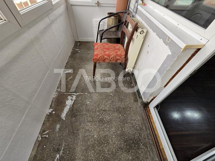 Apartament 2 camere de vanzare 48 utili balcon zona Vasile Aaron Sibiu - 8