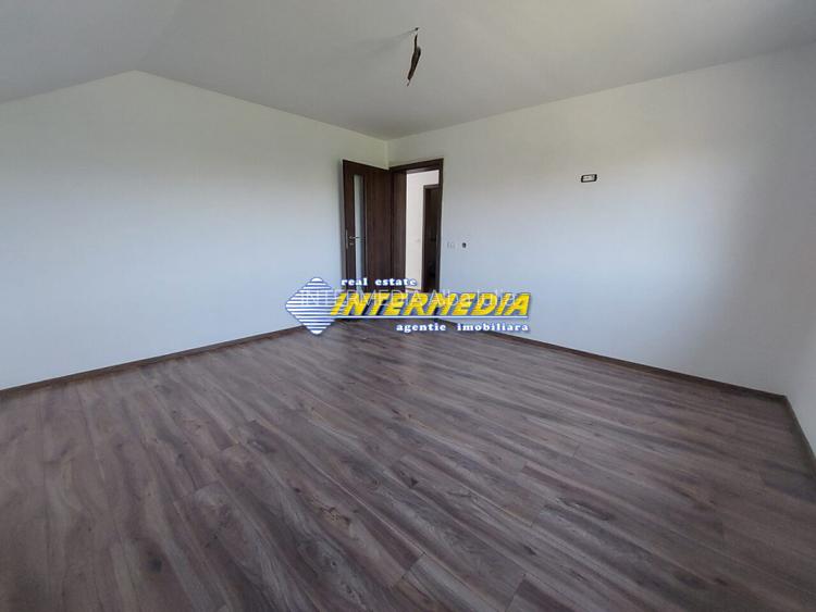 Casa Noua de vanzare Zona Cetate - 4