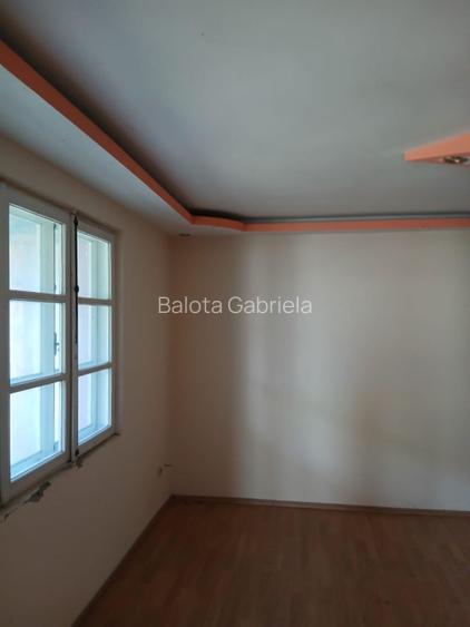 Afacere! Casa langa centru Odobești cu gradina si garaj.  - 3