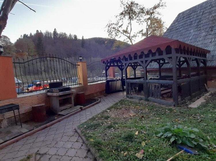 Vila de LUX de vanzare in SINAIA - 4