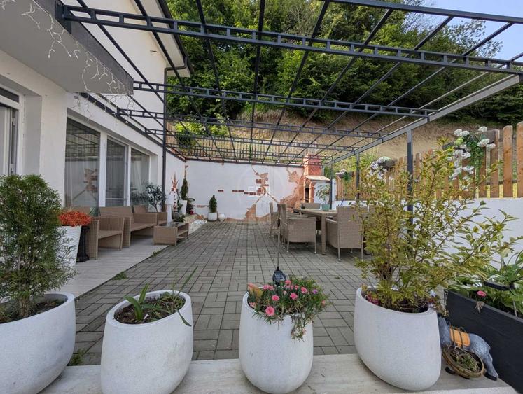 Casă tip duplex cu 5 camere, 170 mp utili, complet mobilată – zonă Teilor - 19