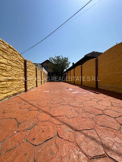 EXCLUSIVITATE ! Vila P+1 - Ovidiu - 199.000 euro  (Cod E8+E10) - 5