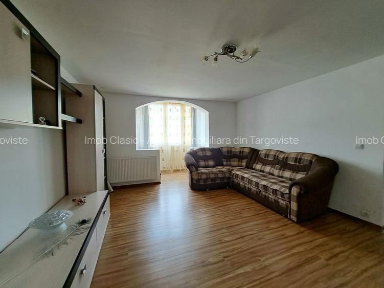 Inchiriere apartament 2 camere, micro 11 Targoviste - 3