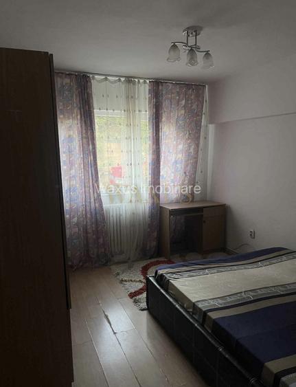 Apartament 2 camere, semidecomandat, parter, zona sud - 4