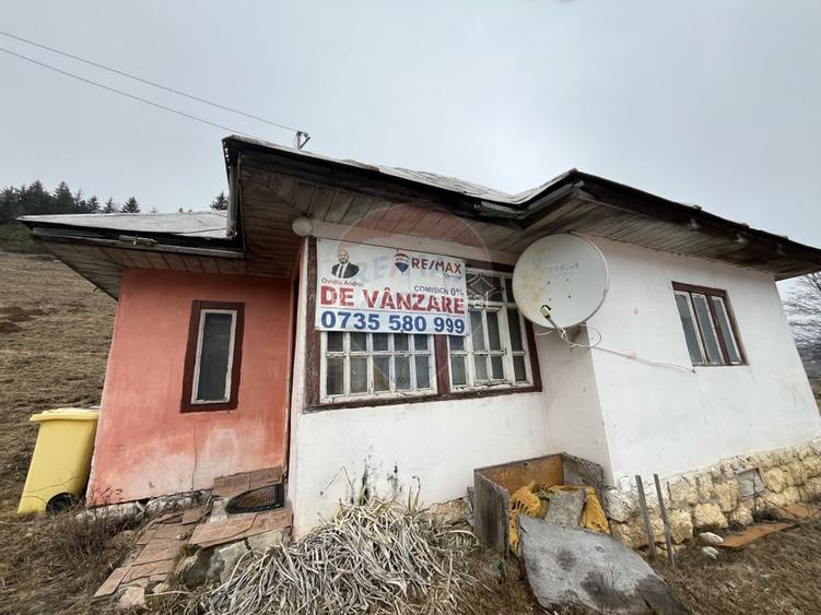 Casă + Teren Intravilan Fundata | Vedere Panoramică | Apă, curent - 8