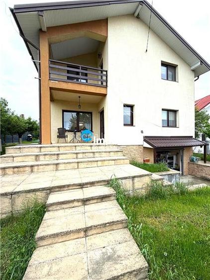 Vila 5 cam, garaj, 560 teren, str Noua Horpaz - 14