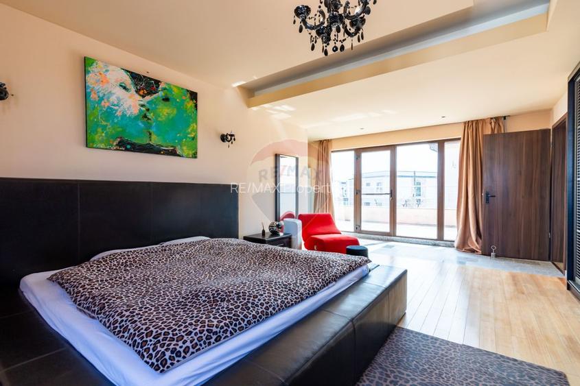 Vanzare Vilă cu 7 camere  Corbeanca - 19