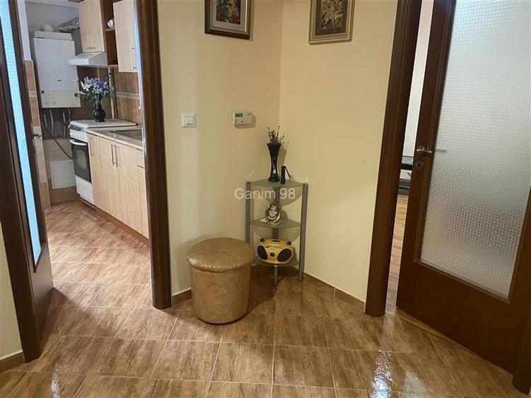 Apartament 2 camere , zona strada Mare a Unirii, et 3 4 , decomandat, 65 mp , bl - 15