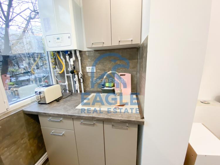 Centru, Bd Ferdinand - 2 Camere Renovat Modern cu parcare si balcon - 9