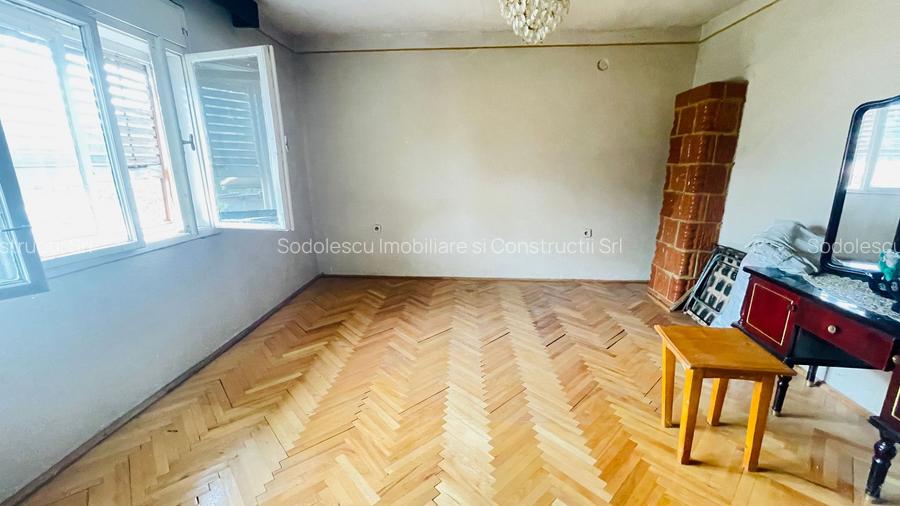 Casa spatioasa cu teren 739 mp in zona Mehala