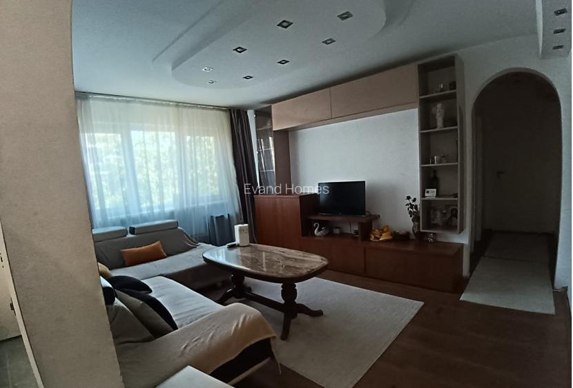 Oportunitate! Apartament cu 4 camere - etaj intermediar - zona Dacia  - 16