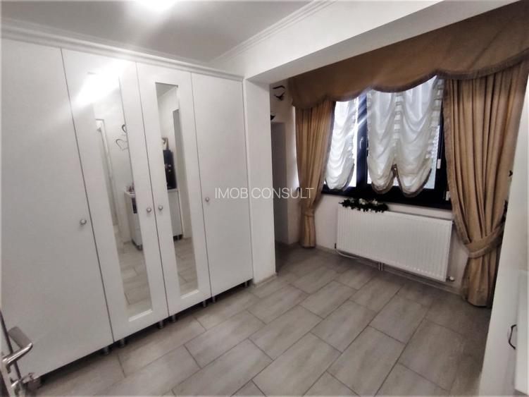 Afacerea ta incepe cu NOI./ COD CE713 - 5