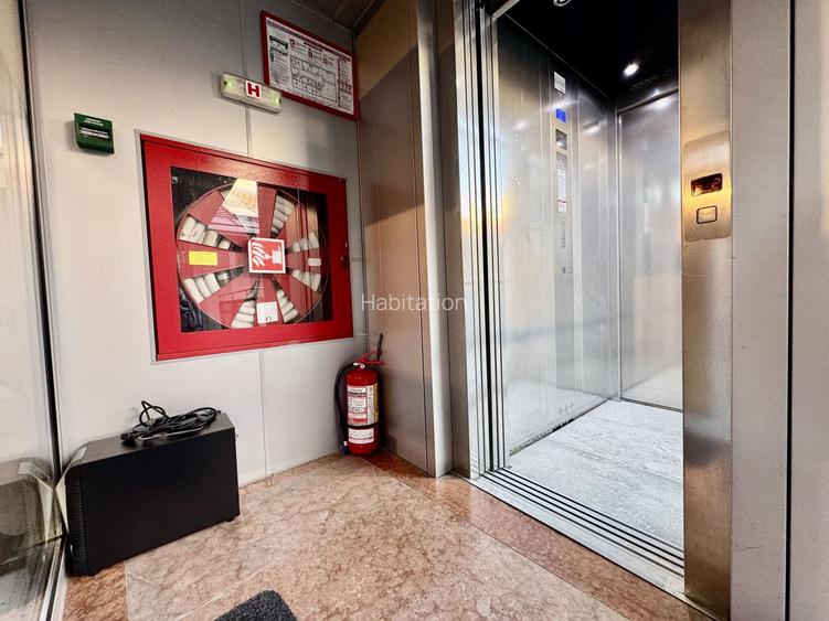 Spațiu Birou - Mansarda Cosy - 7