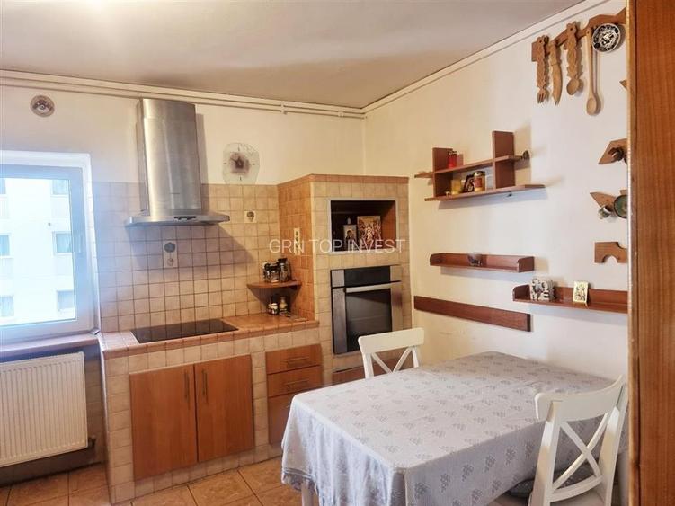 Apartament 3 camere 2 bai balcon, boxa zona Terezian - 5