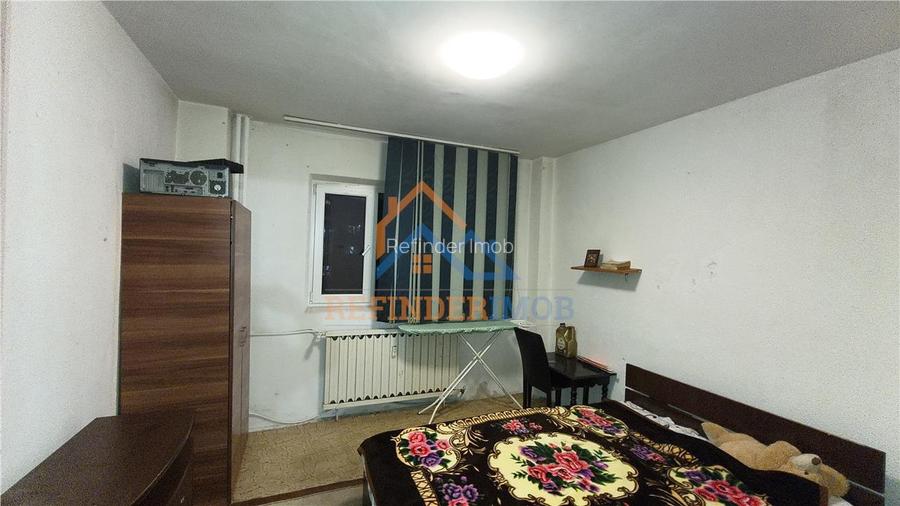 Apartament 2 camere decomandat etaj 3 bloc anvelopat - 6