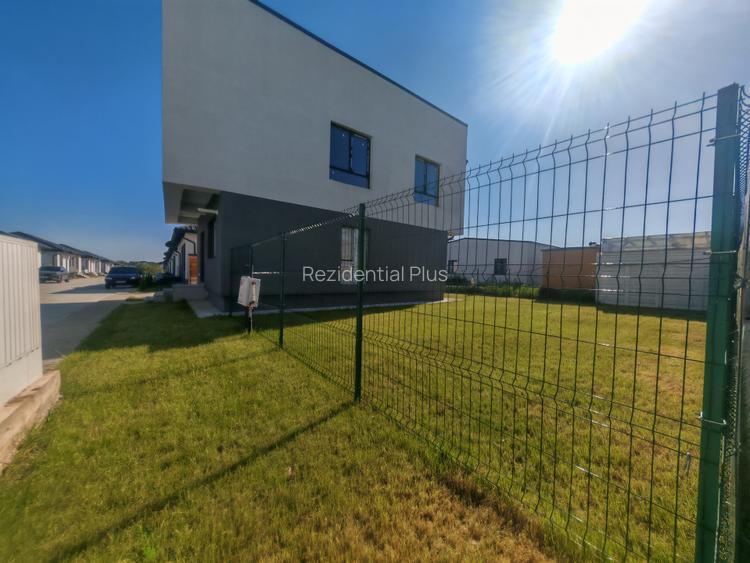 Vilă single Tunari - 4 Camere,  300mp Teren - 5