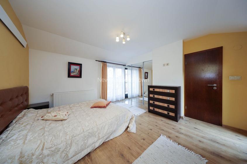 Casă deosebită de vânzare în centrul Brașovului - 38