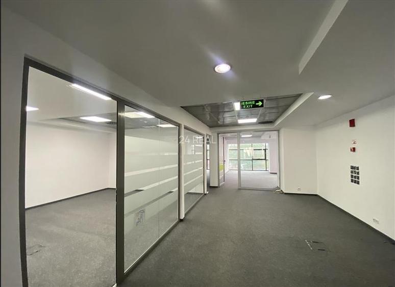 Spatiu pentru birouri 335 mp cu piscina si sala de fitness - 5