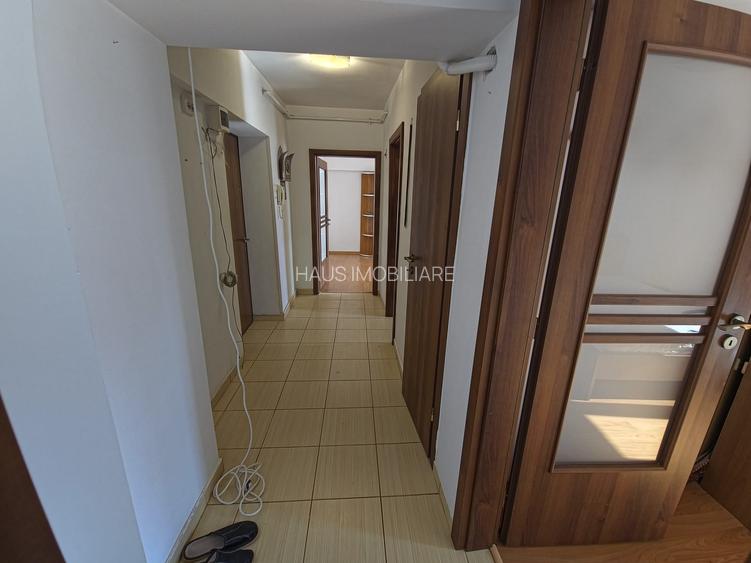 FALEZA NORD 4 CAMERE - 16