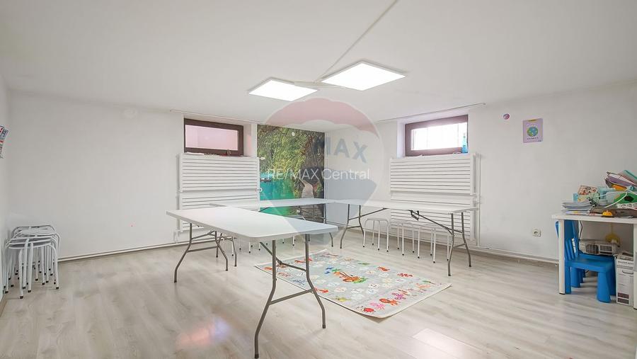 Casă / Vilă cu 9 camere de închiriat în zona Centrul Civic! - 17