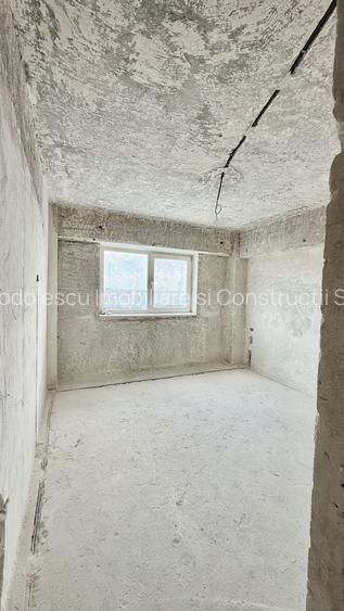 APARTAMENT SPATIOS CU VEDERE PE 2 PARTI - 11