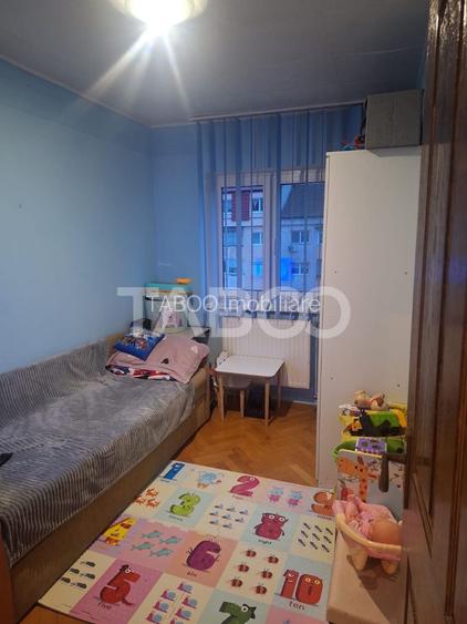 Apartament 65 mp 3 camere decomandate balcon Pet Friendly Valea Aurie - 9