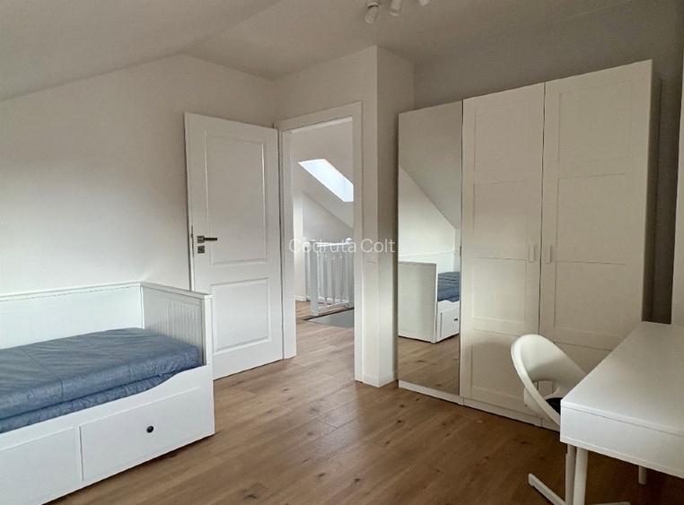 Inchiriez penthouse central, pe 2 niveluri - 8