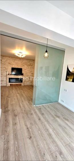 Apartament deosebit, 2 camere cu garaj și boxă, zona Zorilor-Golden Tulip! - 10