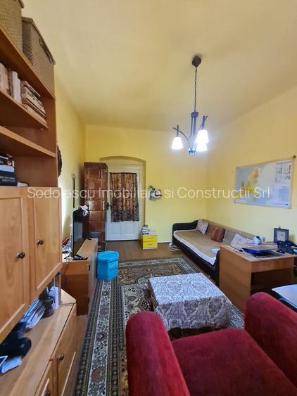 Apartament 2 camere,curte comuna/4 proprietari - 14