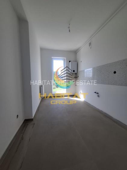 Vanzare Apartament 3 Camere 80MP Decomandat Zona Grand Arena Acte Gata - 8