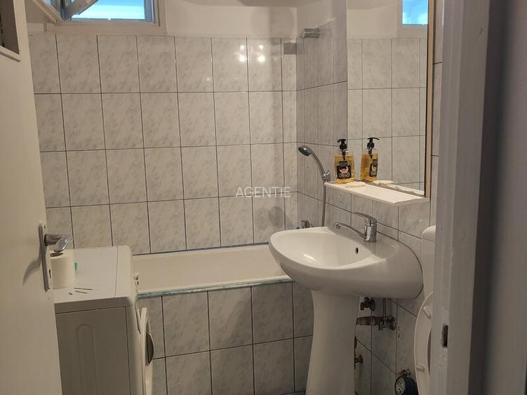 Titan metrou-aleea Barajul Lotru - 4