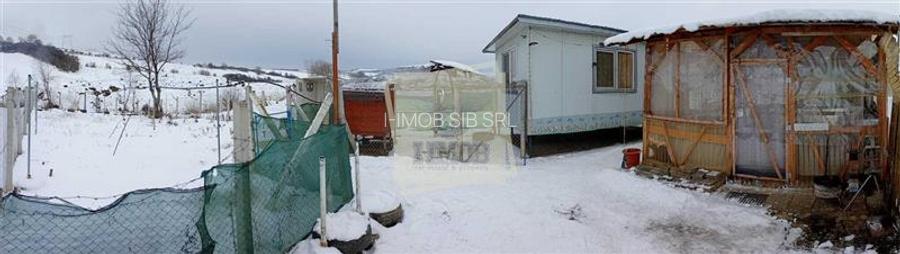 Teren cu apa si curent 700 mp in Sura Mare - 12