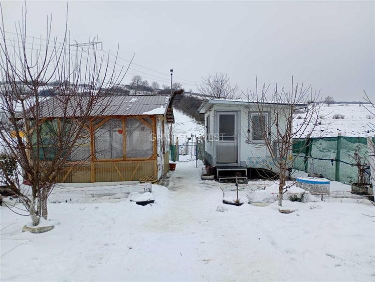 Teren extravilan cu apa si curent 700 mp in Sura Mare - 10