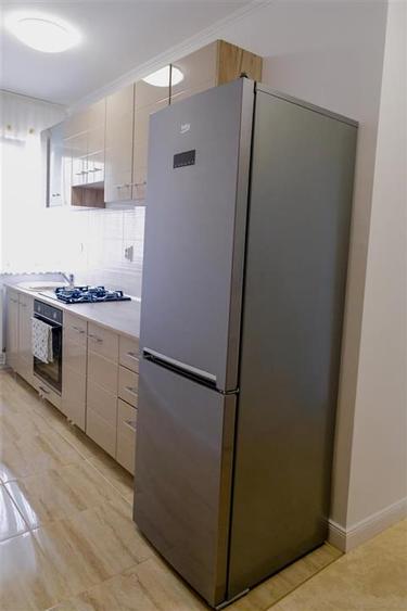 Apartament 2 camere renovat complet zona Rogerius
