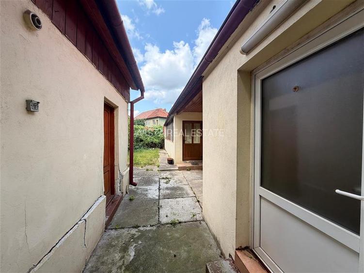 Doua case individuale, 680 mp teren. zona Aurel Vlaicu, Brasov - 25