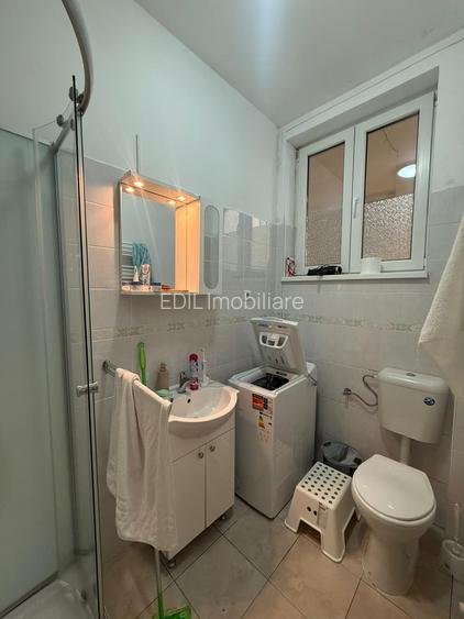 Apartament de închiriat, 3 camere, 75 mp, Piața Mihai Viteazul - 16