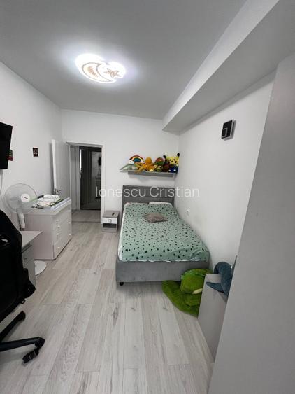 Apartament 3 camere, terasa mare, loc parcare in complet VAMT Ploiesti - 12