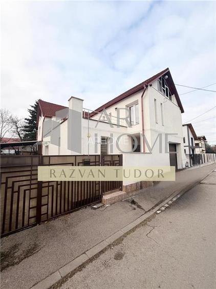 Casa 5 camere lux , cu garaj , beci ,  Ploiesti , ultracentral - 4