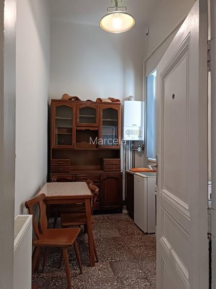 Proprietar inchiriez spatiu pentru birou in Timisoara, Piata Unirii - 8