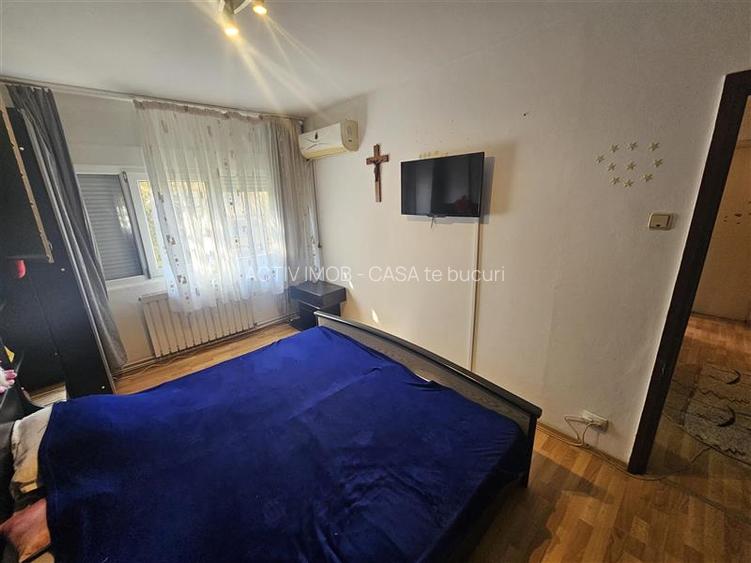 Resita, 3 Cam. Dec., Mobilat+Utilat, Micro 2 - 28